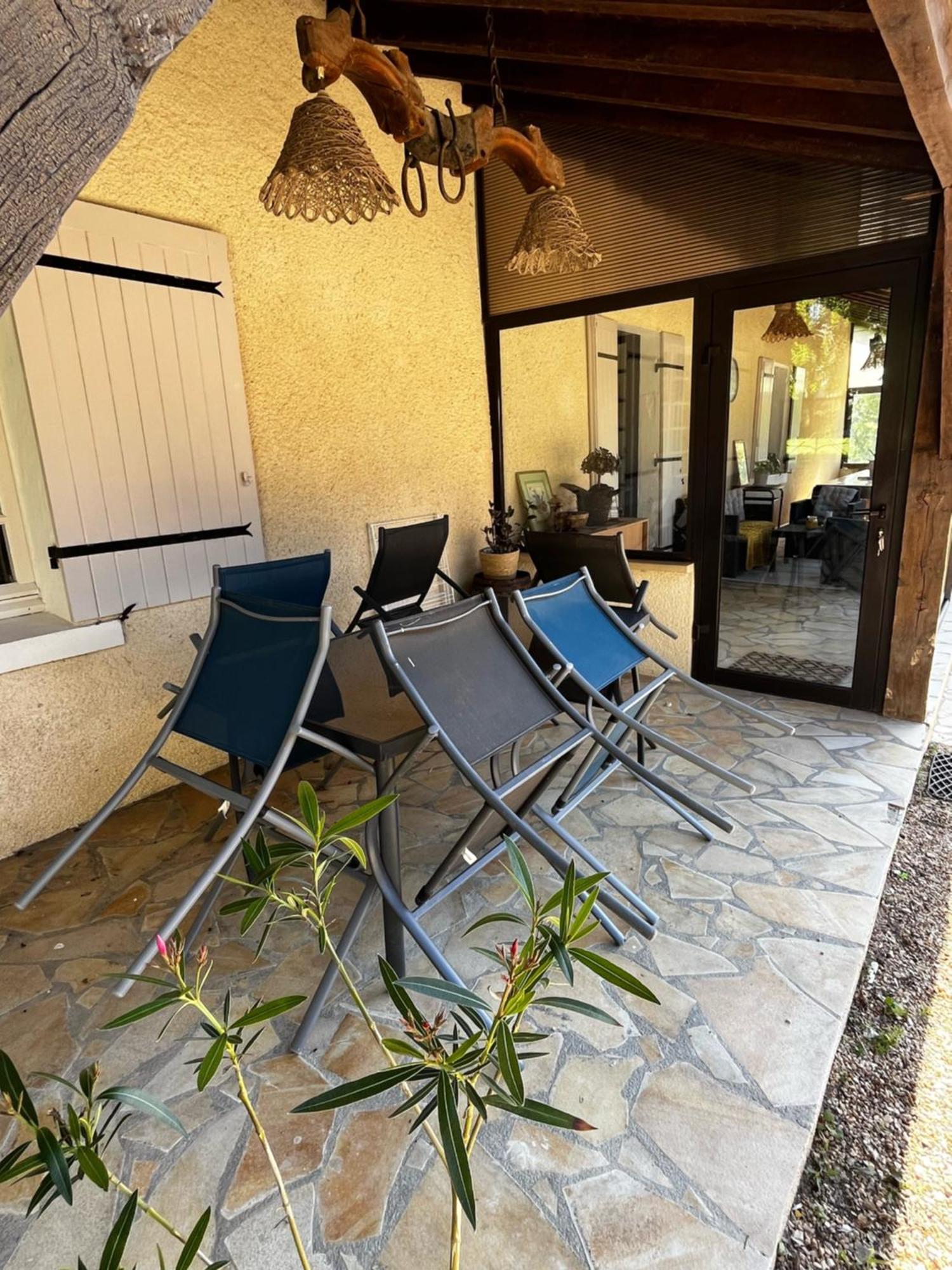 Holiday home Maison De Famille Chaleureuse *